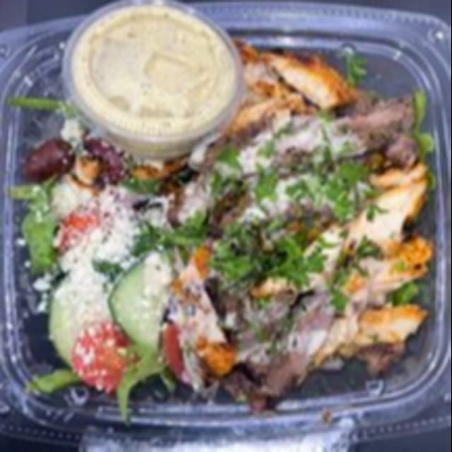 Chopped Lamb ＆ Chicken Kabob Salad Bowl.