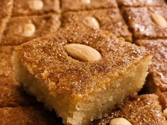 Basbousa.